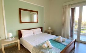 Mpanos Sea Apartment 1